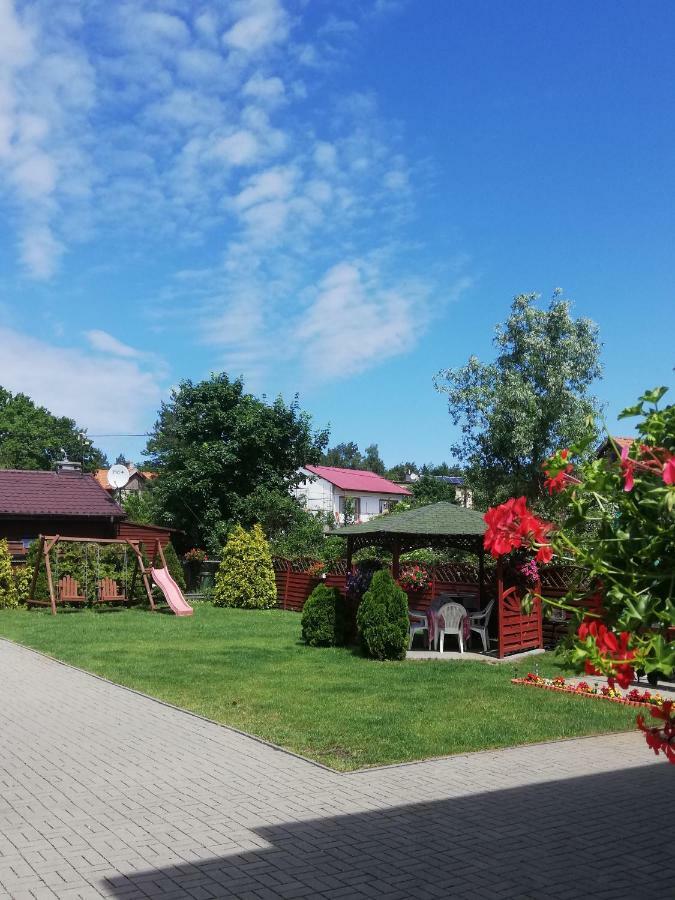 Pokoje Goscinne Sloneczko Kąty Rybackie Exterior foto